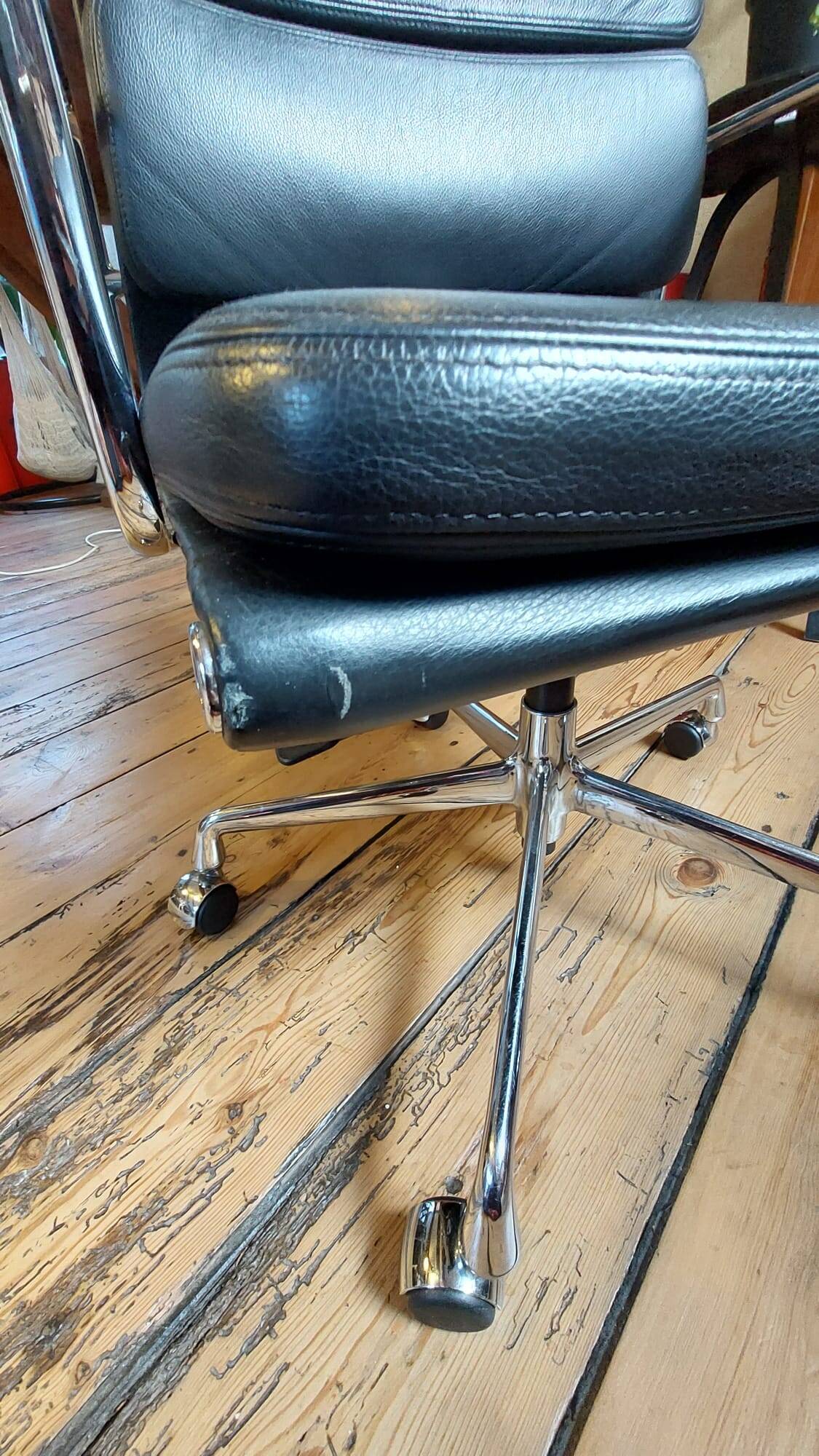 Designer office chair - Charles & Ray Eames - Vitra