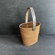 Ancien sac panier en vannerie, bois et cuir, XIXe siècle