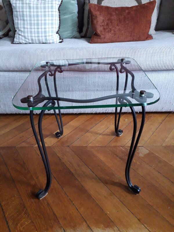 Table D'appoint Des Années 50 En Fer Forgé Et Plateau En Verre