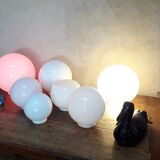 Globe 30cm en verre blanc ancien