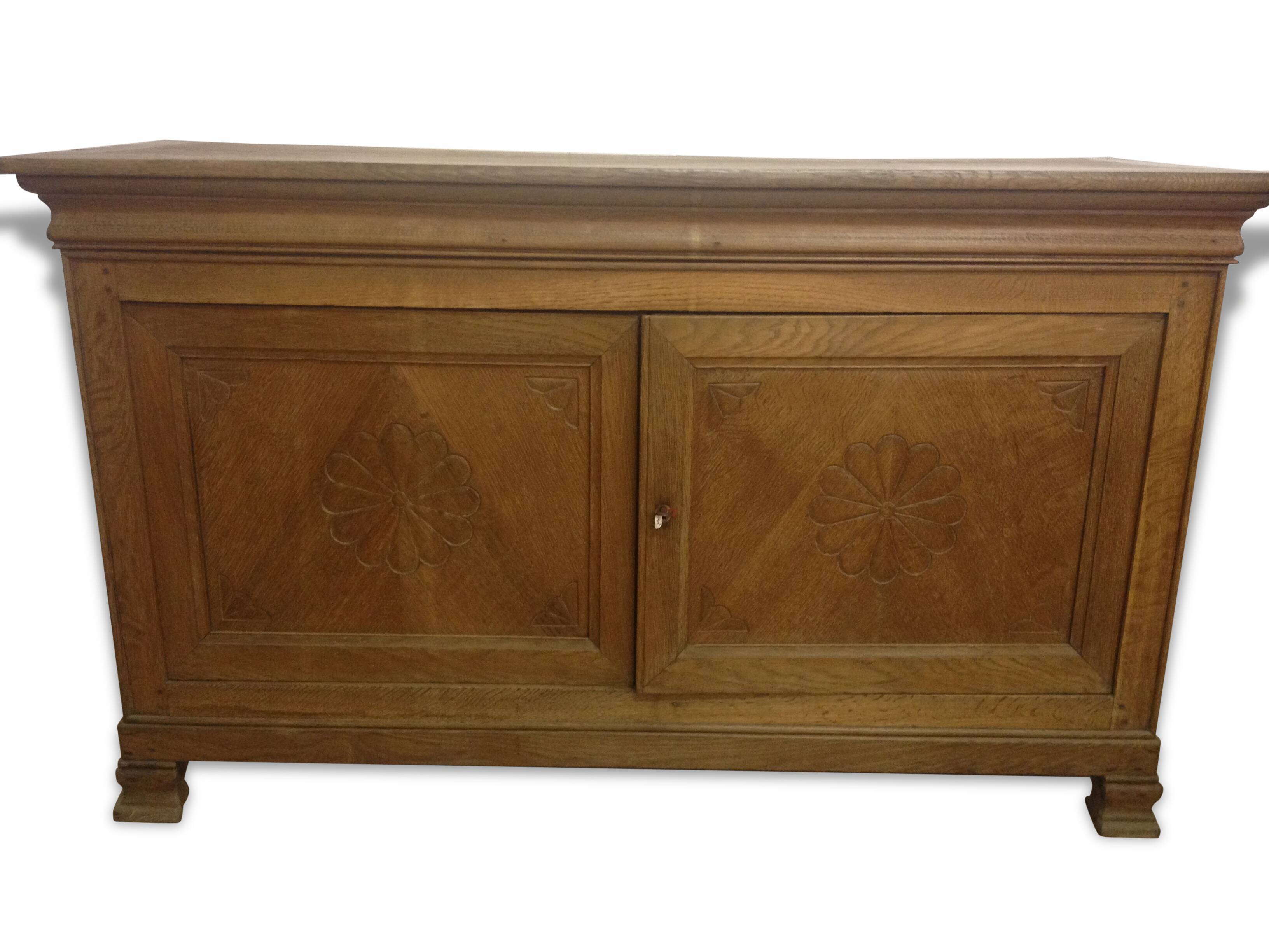 Buffet 2 doors to Cove