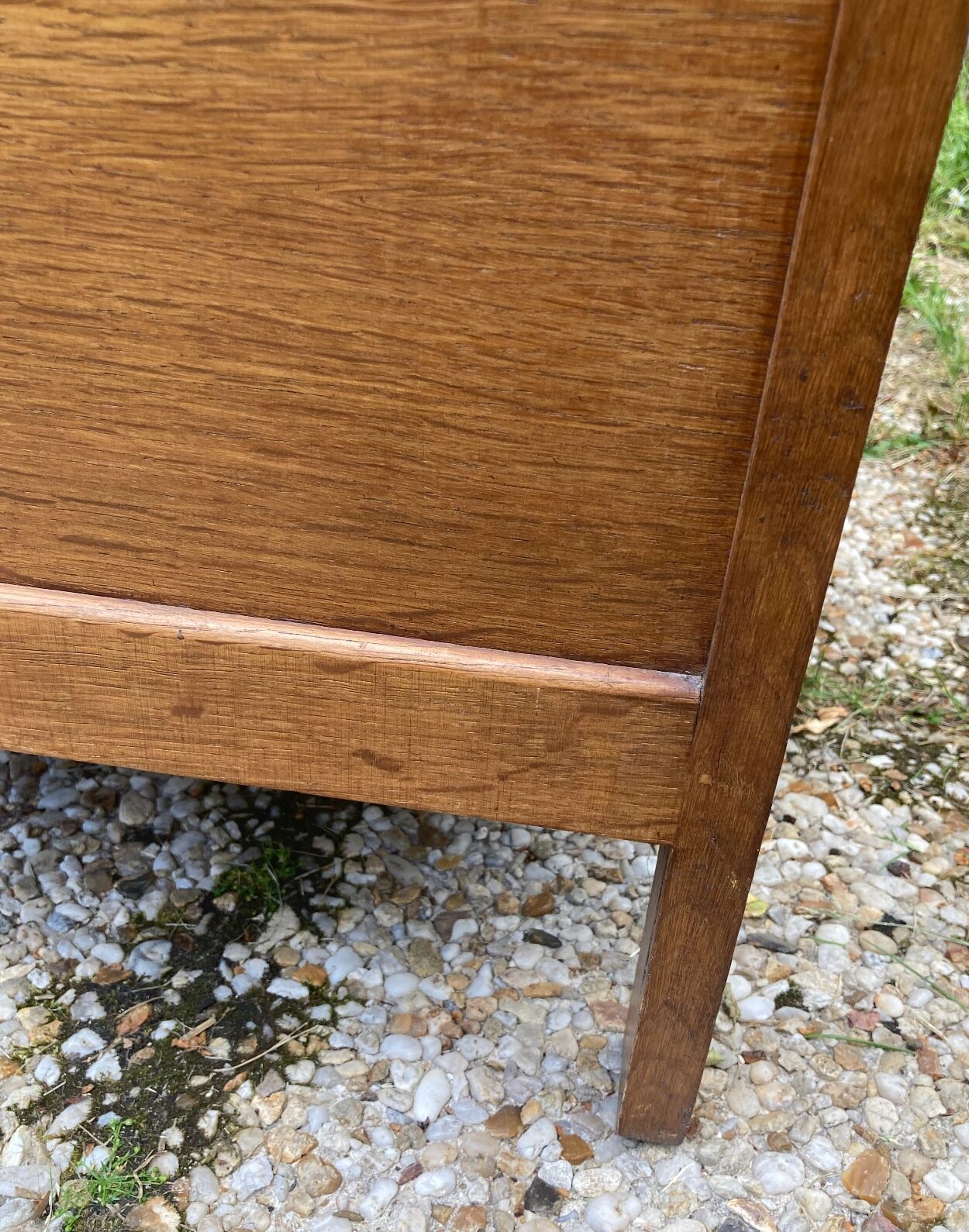Vintage chest of drawers compass feet
