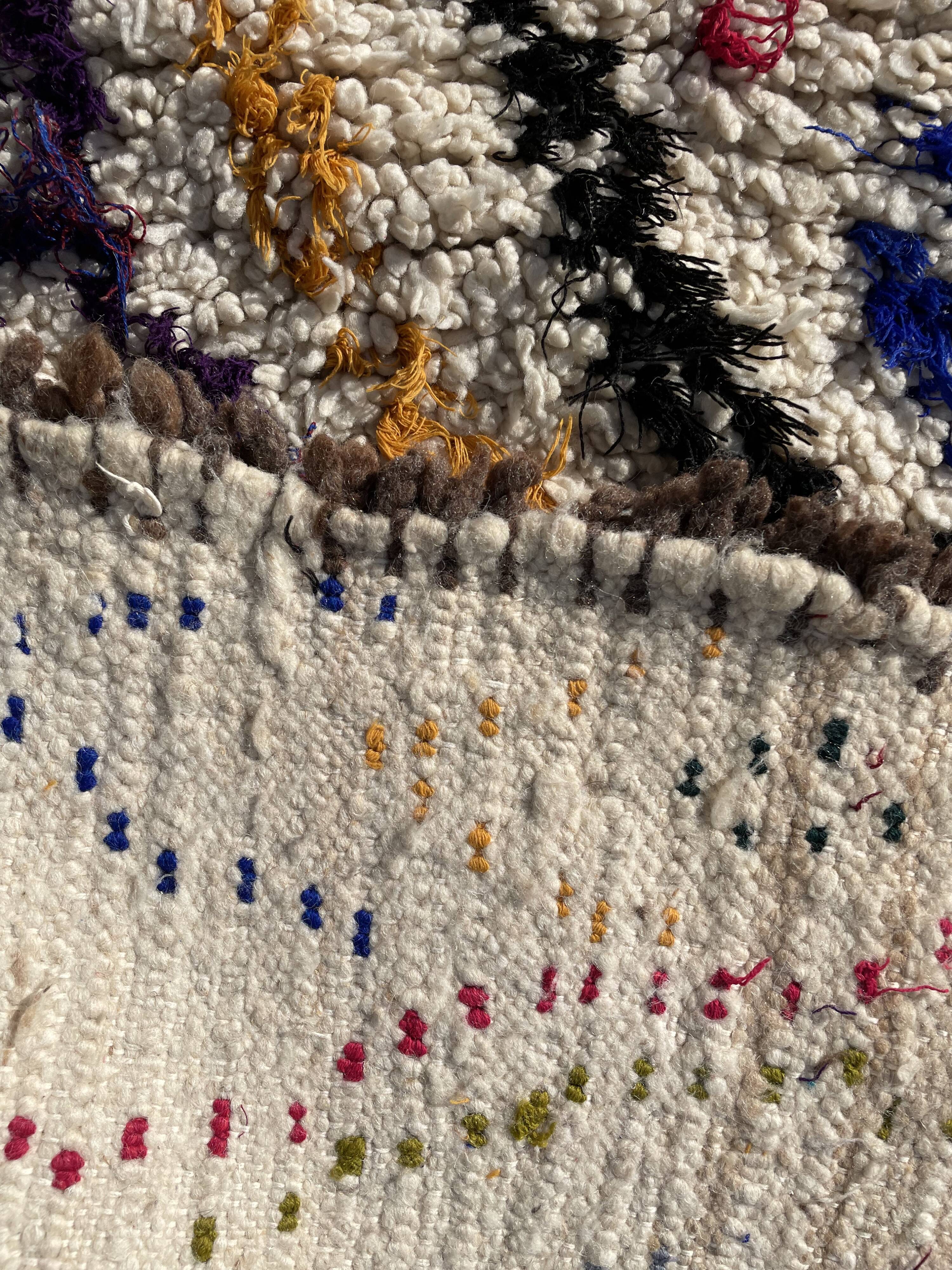 Modern Azilal berber rug 100x185 cm