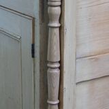 Antique English Sideboard/ Counter from the Early 19th Century in Pine Wood