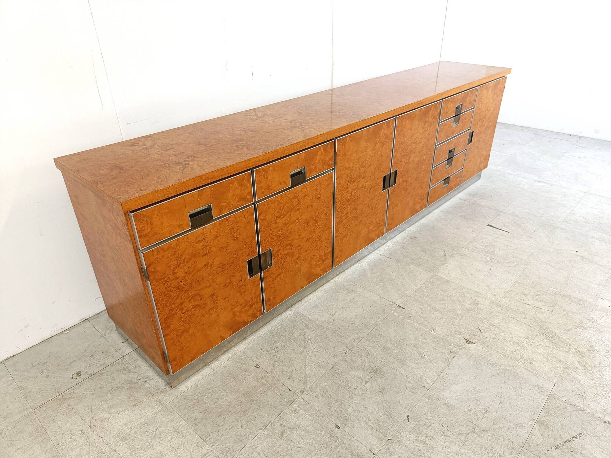 Vintage Italian burl wood credenza, 1970s