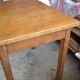 Table de cuisine ancienne