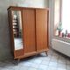 Armoire vintage