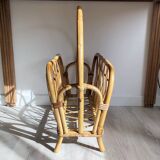 Porte-revues en rotin