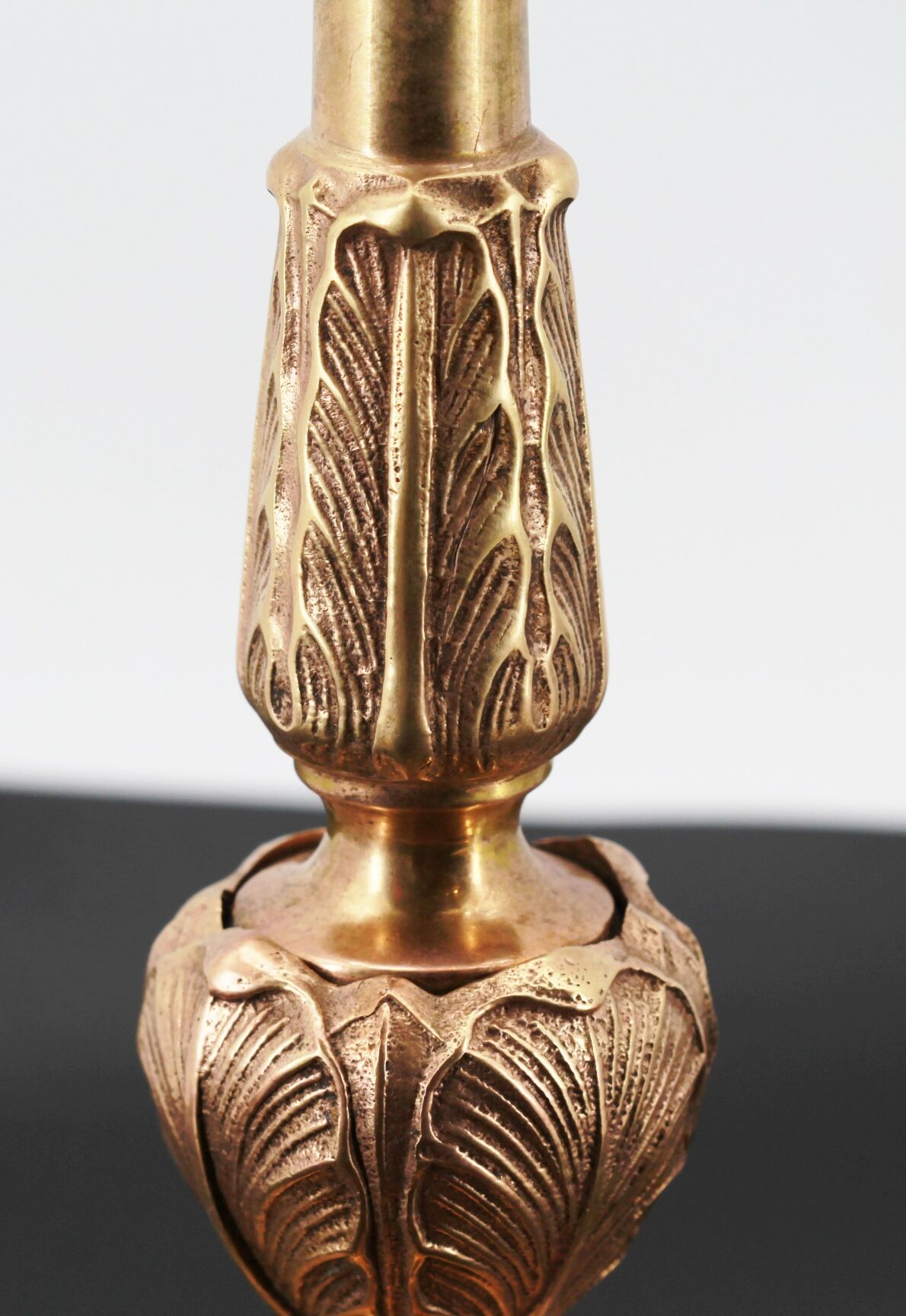 Ancien pied de lampe en laiton