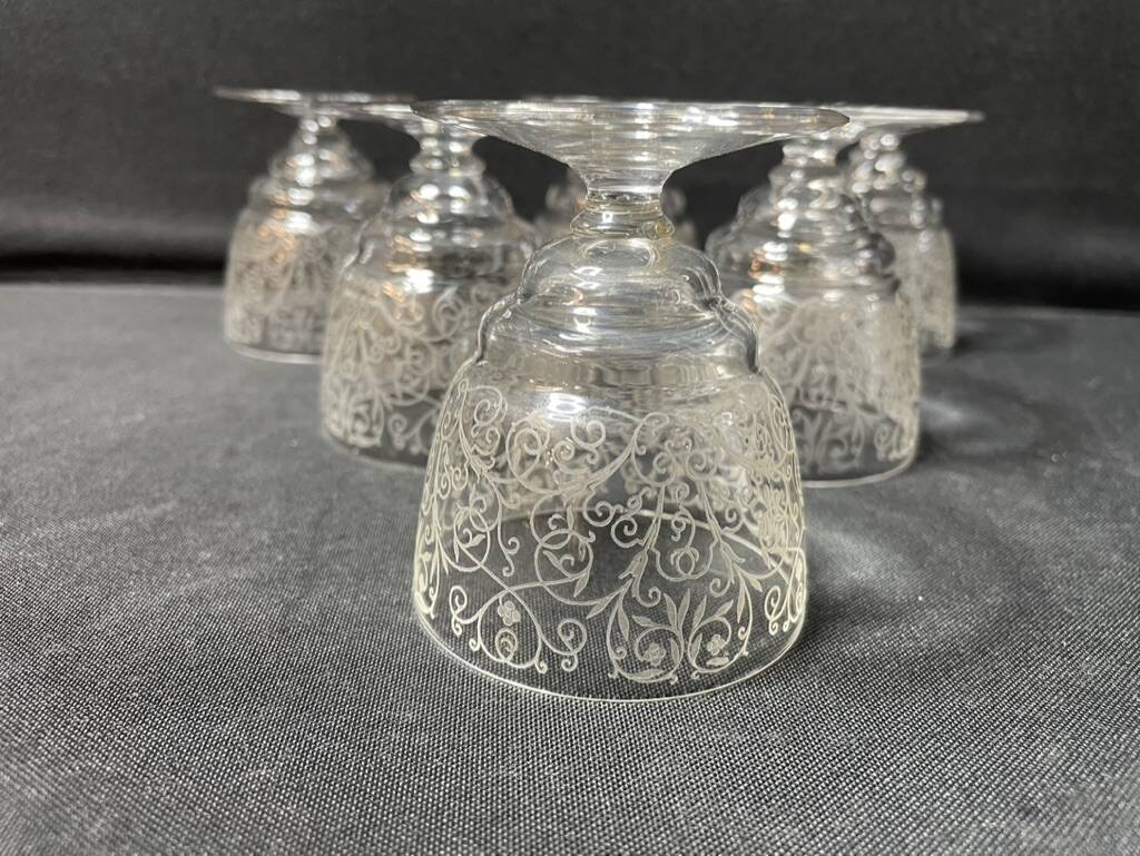 6 stamped Baccarat Lulli wine glasses