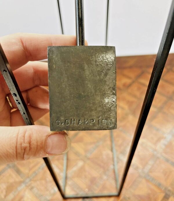 Bronze ancien – Éléphant à bascule – par Charlotte Champion (1969)