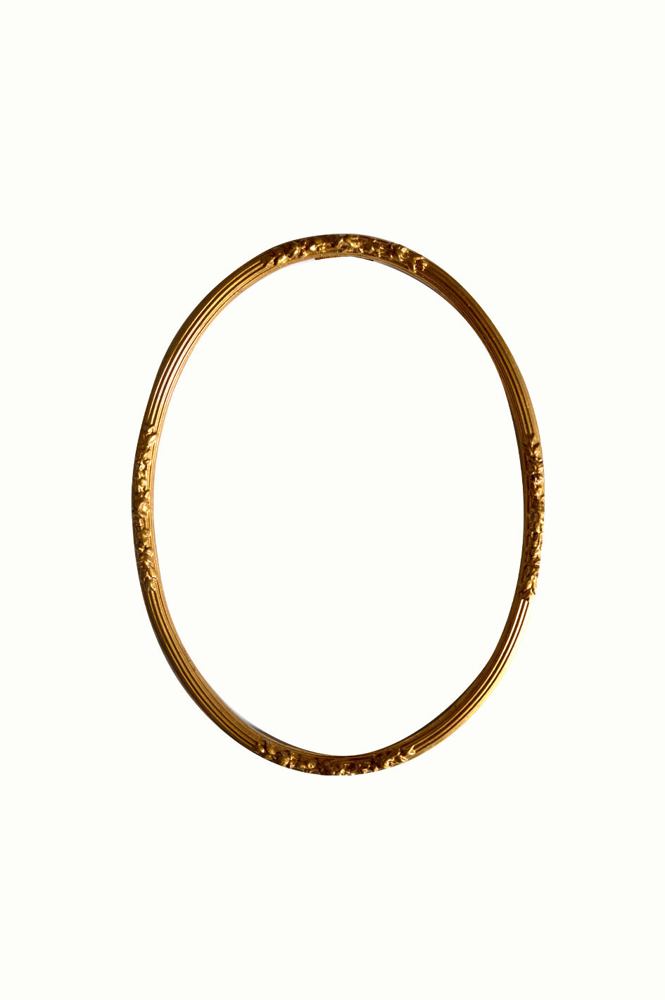 Oval gilded wooden frame