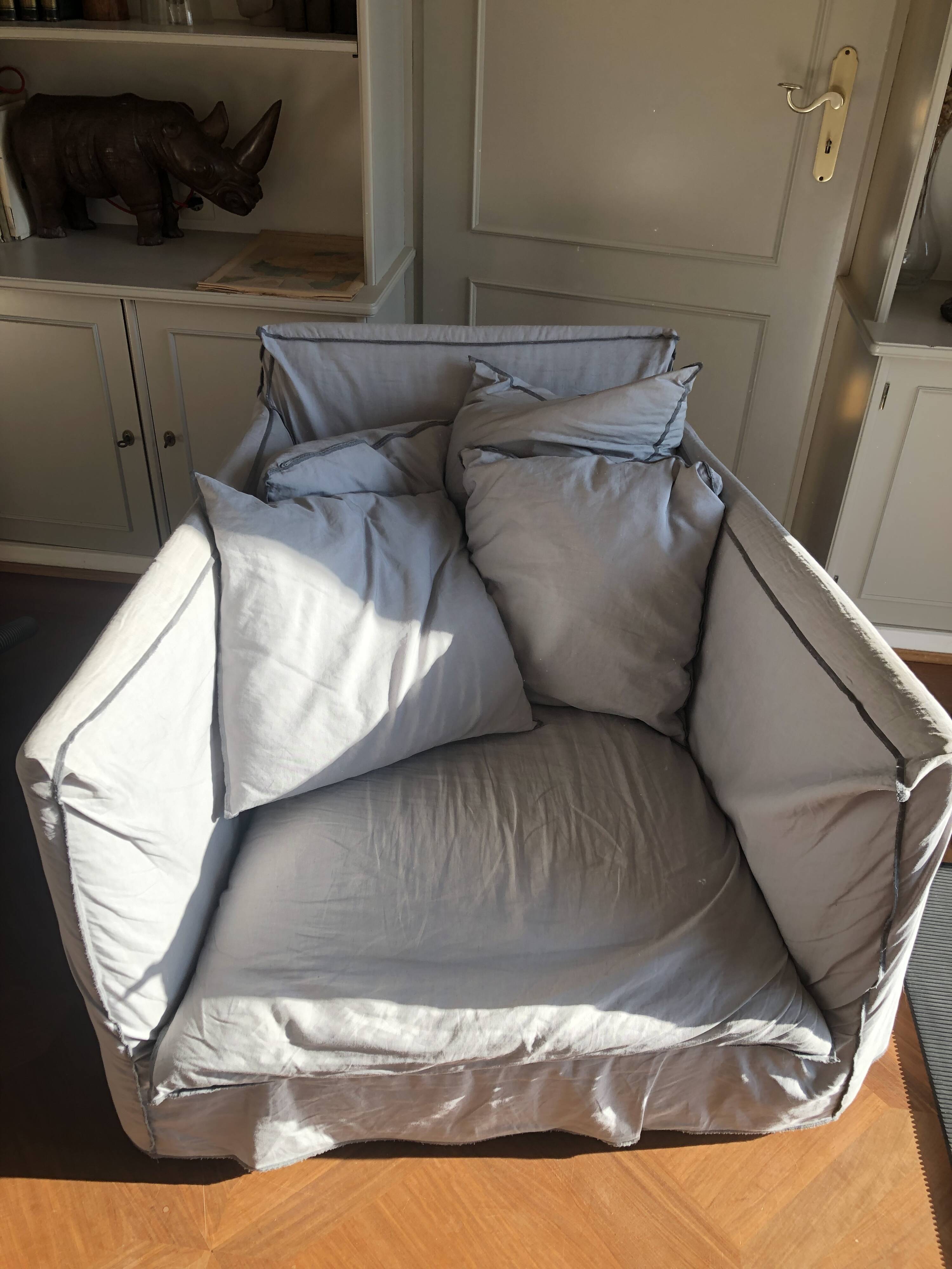 Ghost Armchair 01 Gervasoni glacier blue