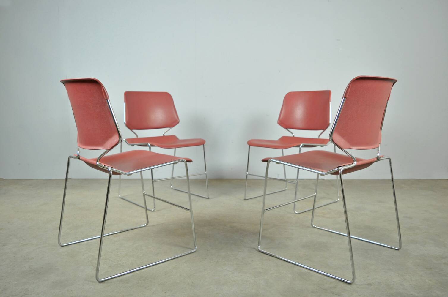 MATRIX Krueger dining chairs designed by Thomas Tolleson, 1970s USA