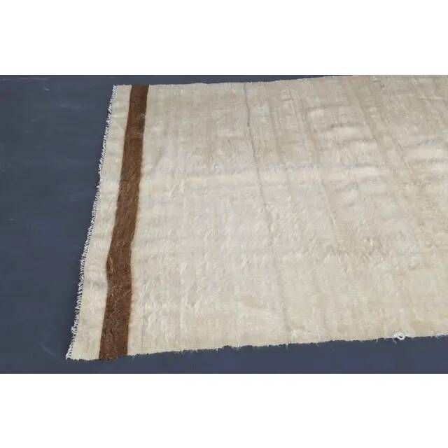 Vintage Turkish Hand-Knotted Wool Cotton Beige Kilim Area Rug 131x168