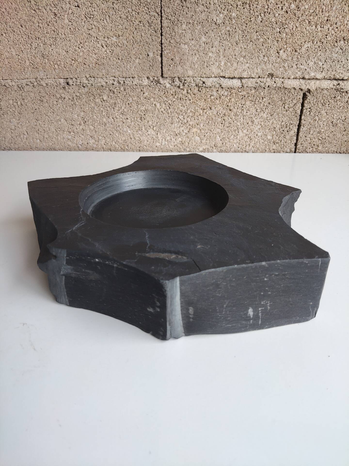 Large brutalist slate catchall from Trélazé, 1970s.