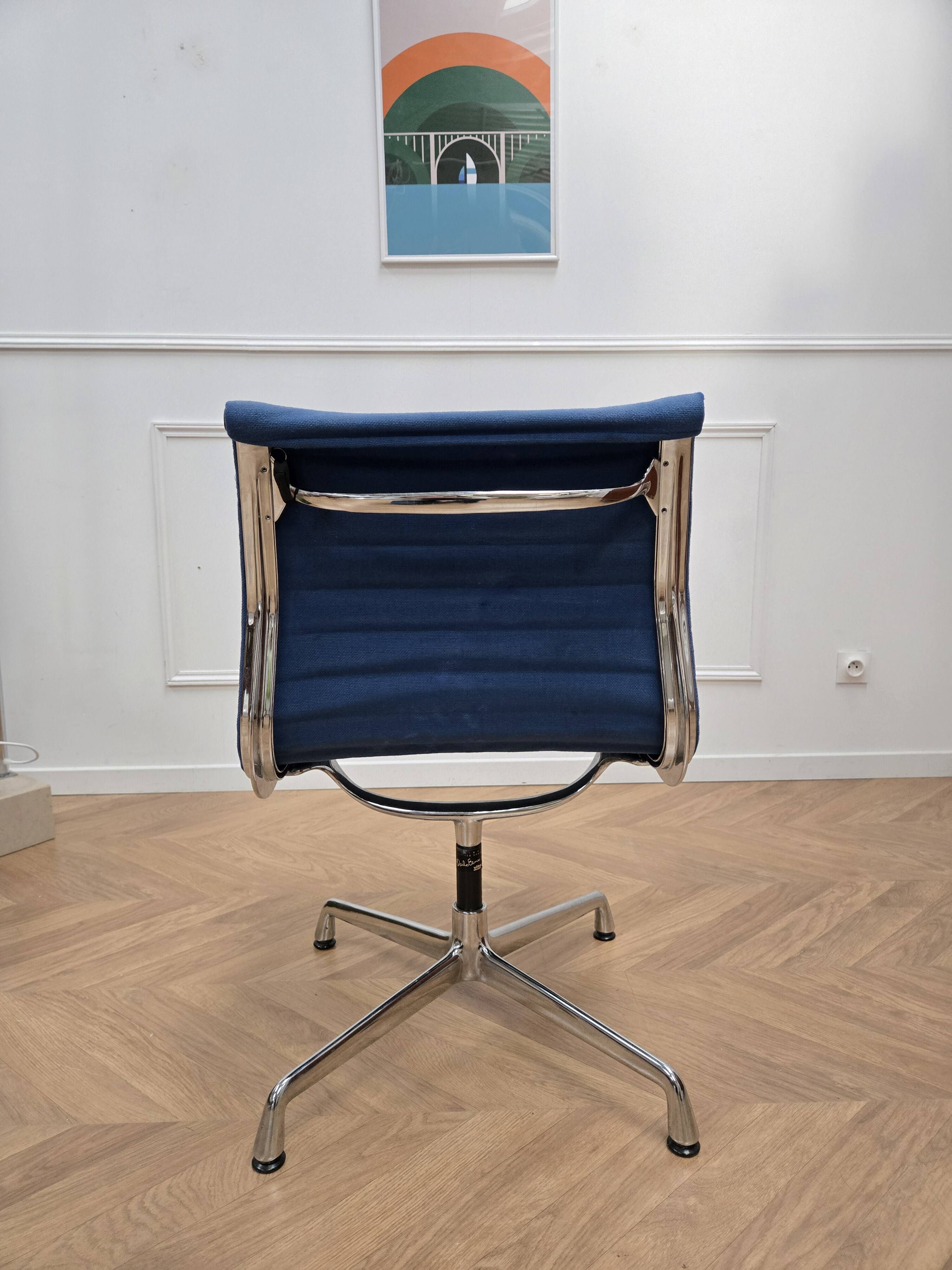 Chaise de bureau Charles et Ray Eames