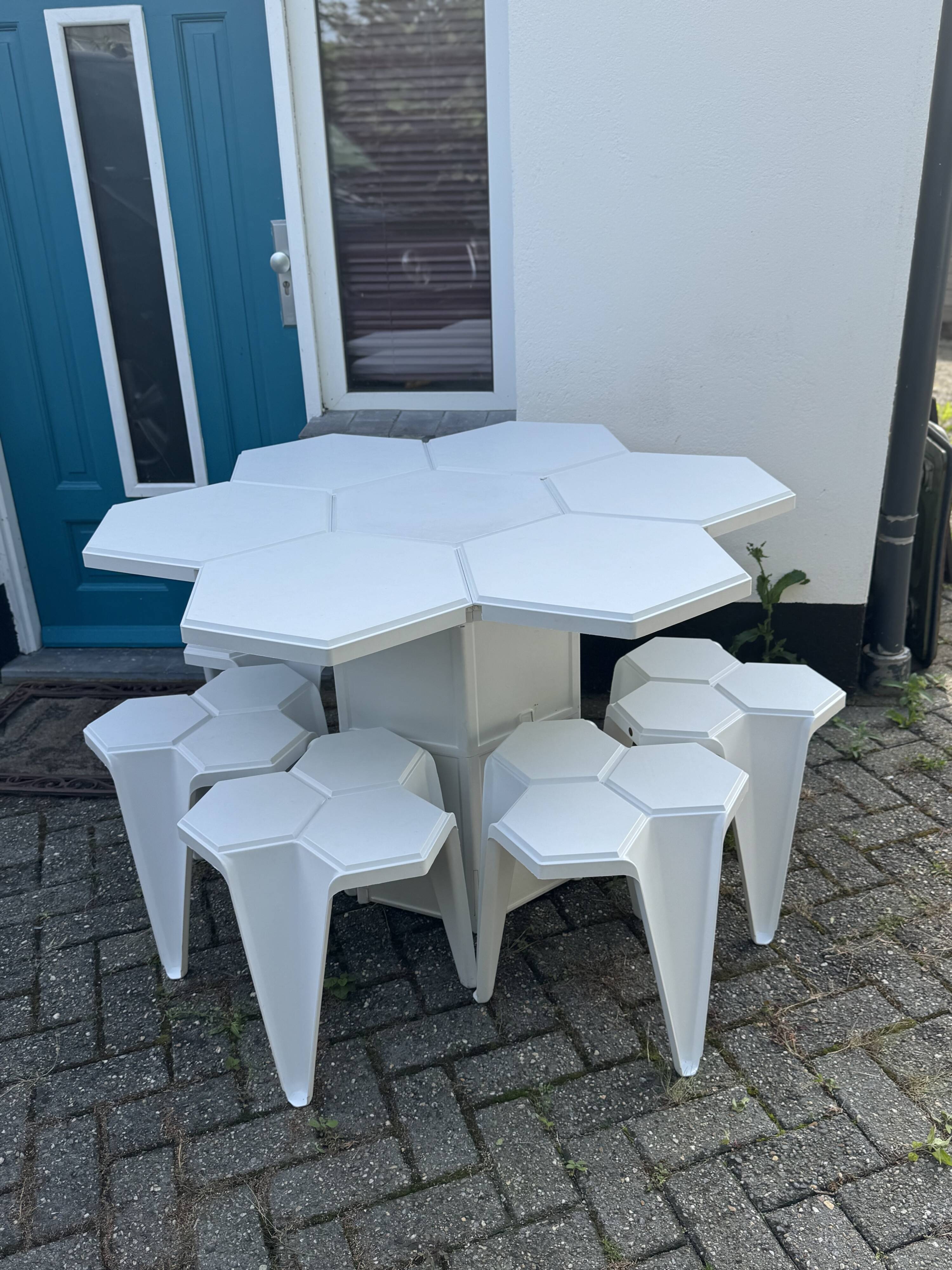 Table et chaises convertibles Jasp Hexagon par Mensa