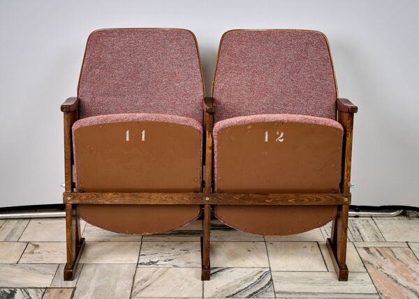 Chaises de cinéma pliantes rouges vintage, Tchécoslovaquie des années 1970