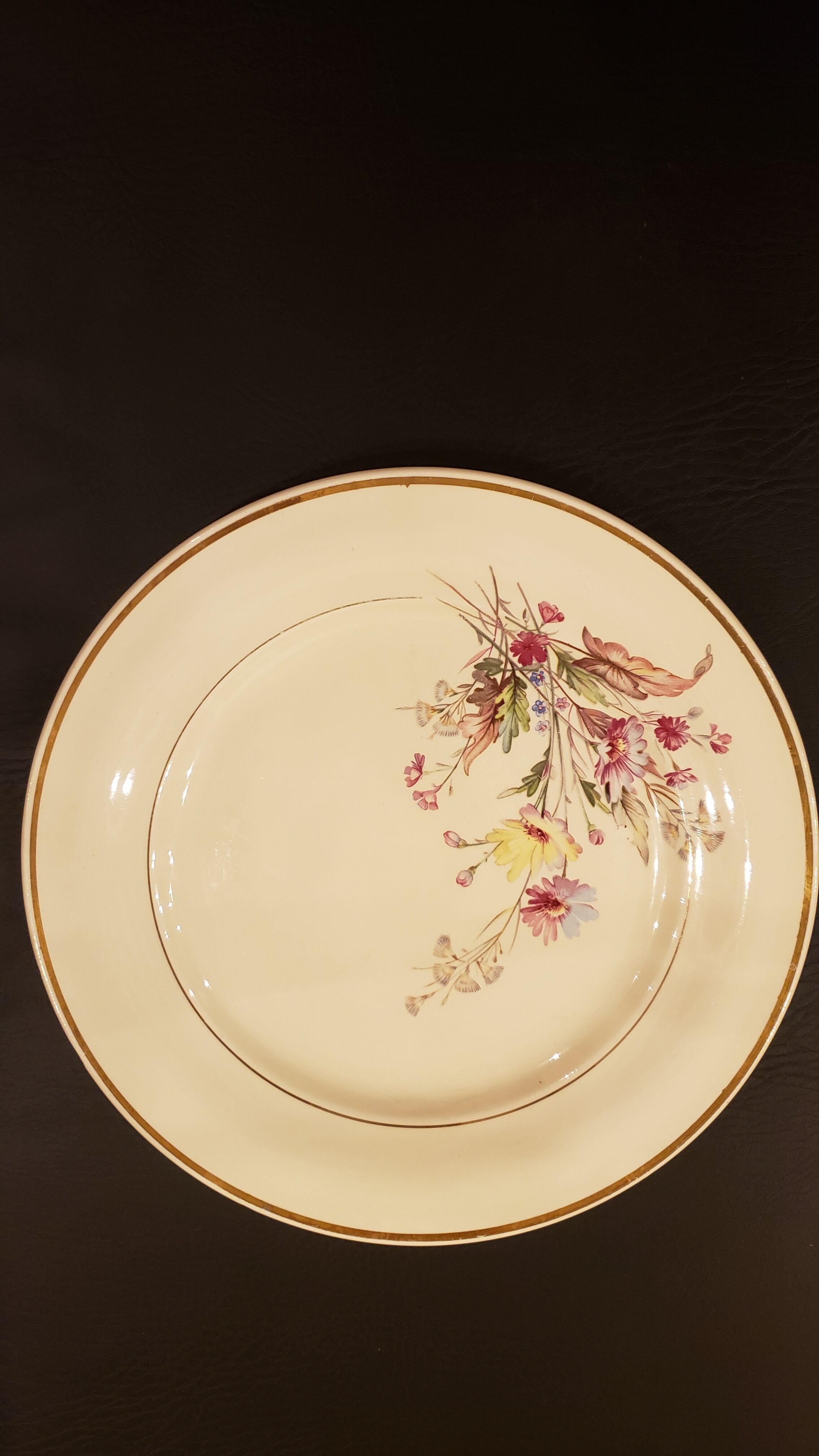 Flat plates 22,  Saint Amand, Earthenware, Fanny and Michel