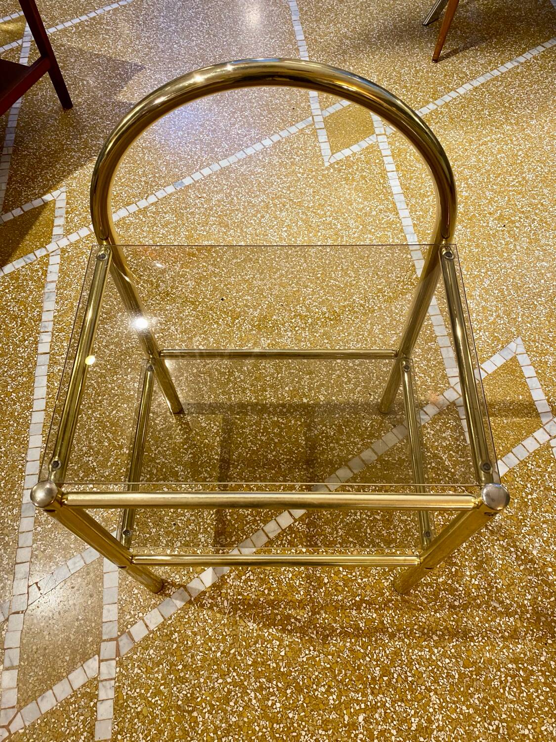 Table de nuit/bout de canapé Hollywood Regency