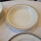 Service de table en porcelaine opaque dorée à la feuille