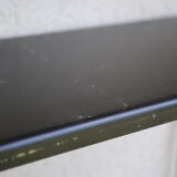 Shelf wall metal string