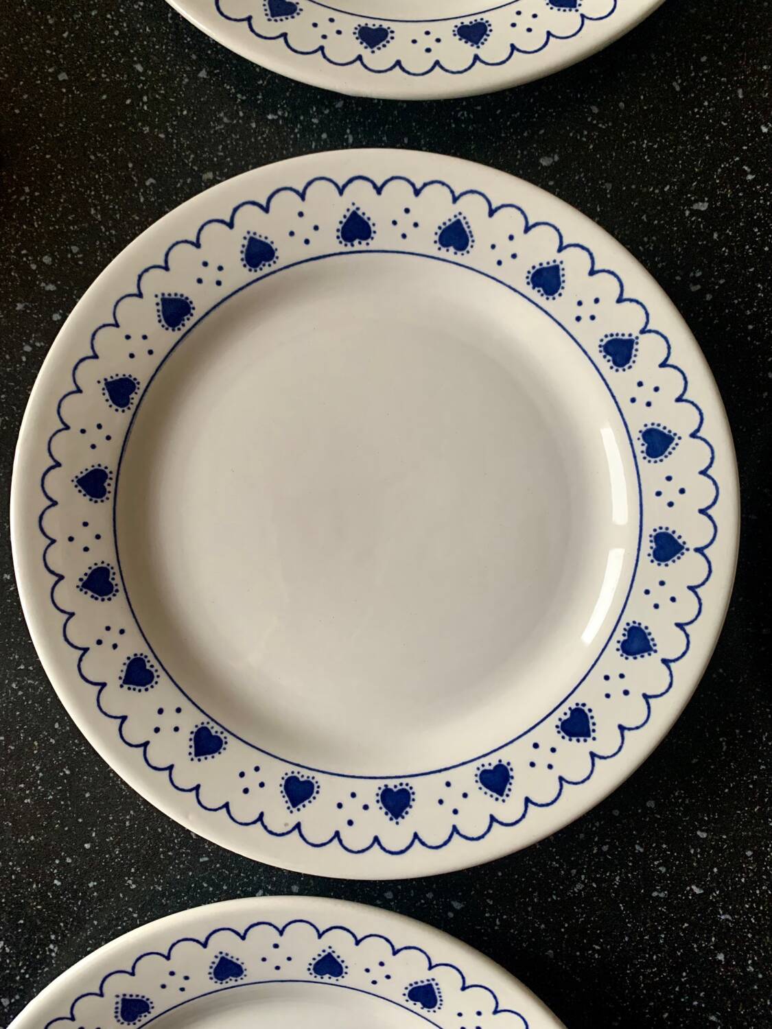 Oxford dessert plates Made in Brazil