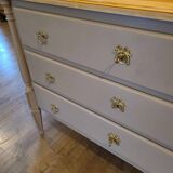 Commode en bois peint