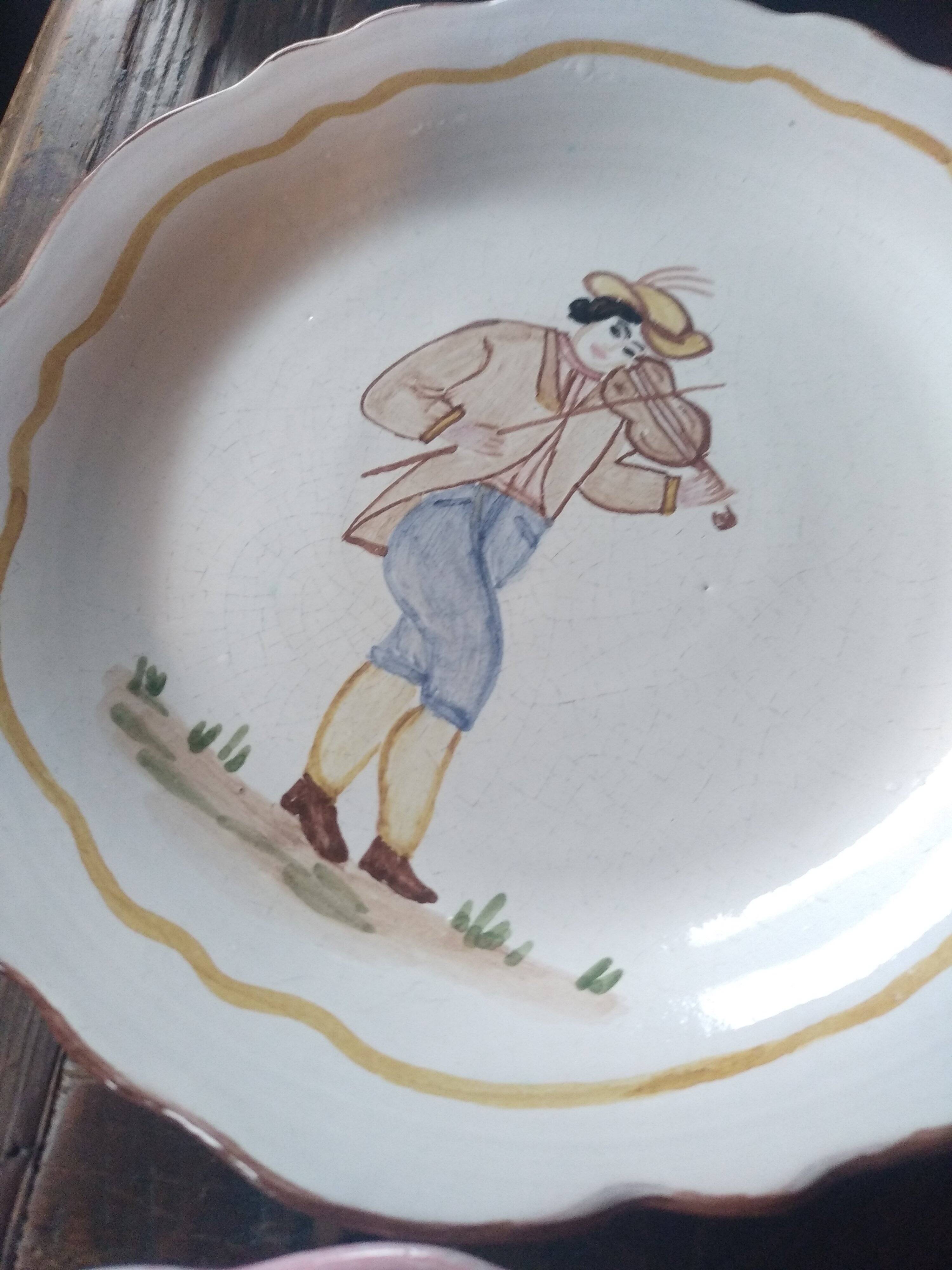 Ceramic plates. 70s/80s Work inspired by the 16th and 17th centuries.