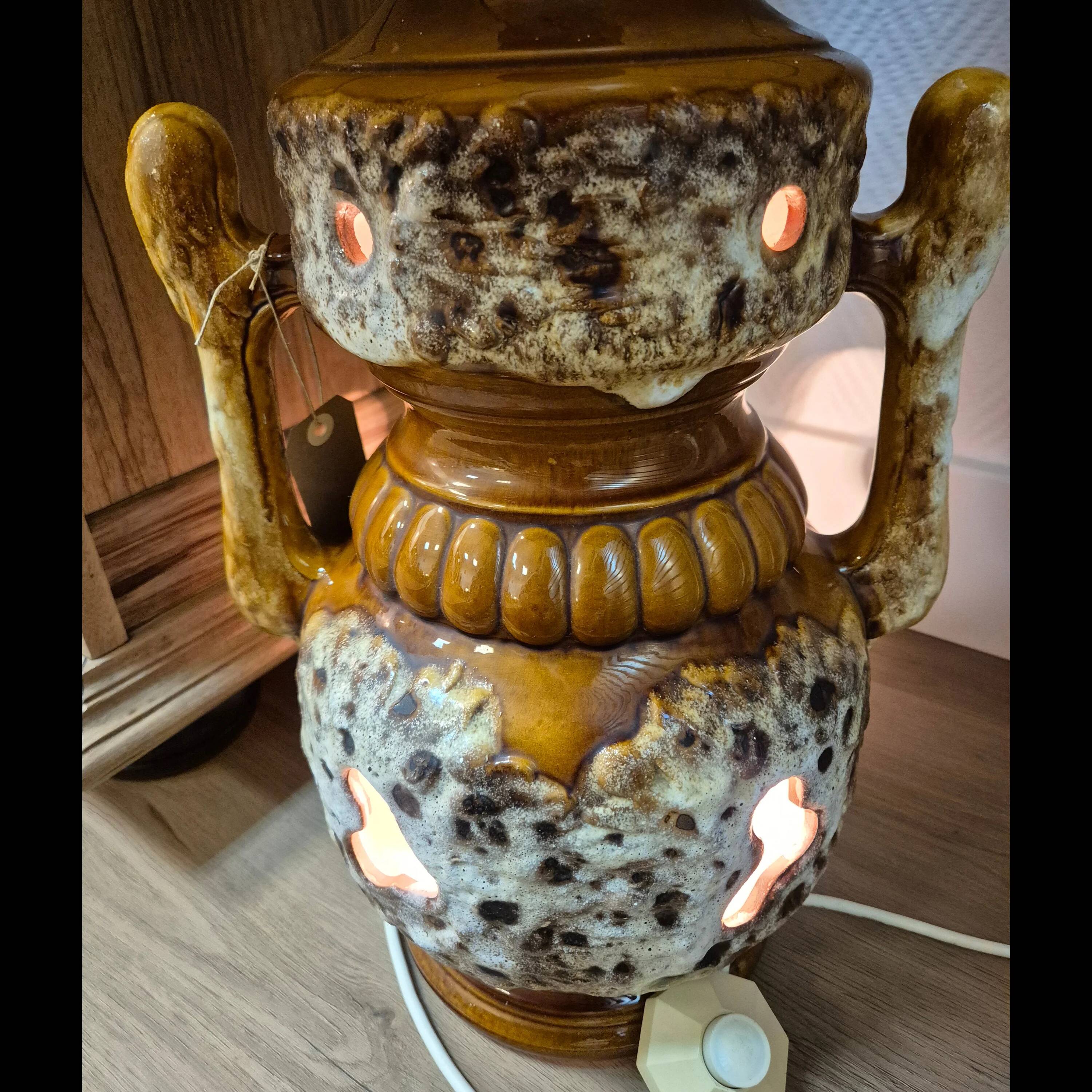 Vintage 1970s ceramic sun lamp