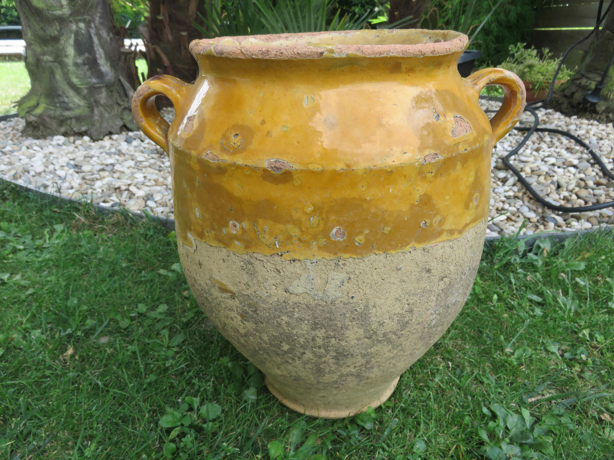 Old confit pot in yellow glazed terracotta nineteenth century