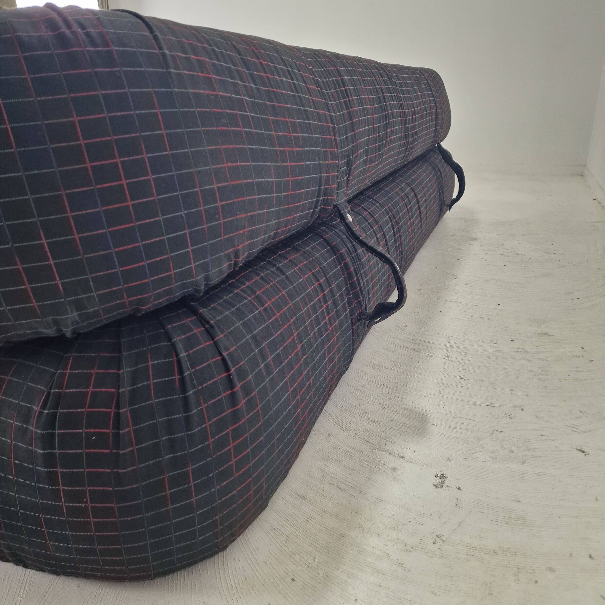 Anfibio 3-Seater Sofa Bed by Alessandro Becchi for Giovannetti, 1970's