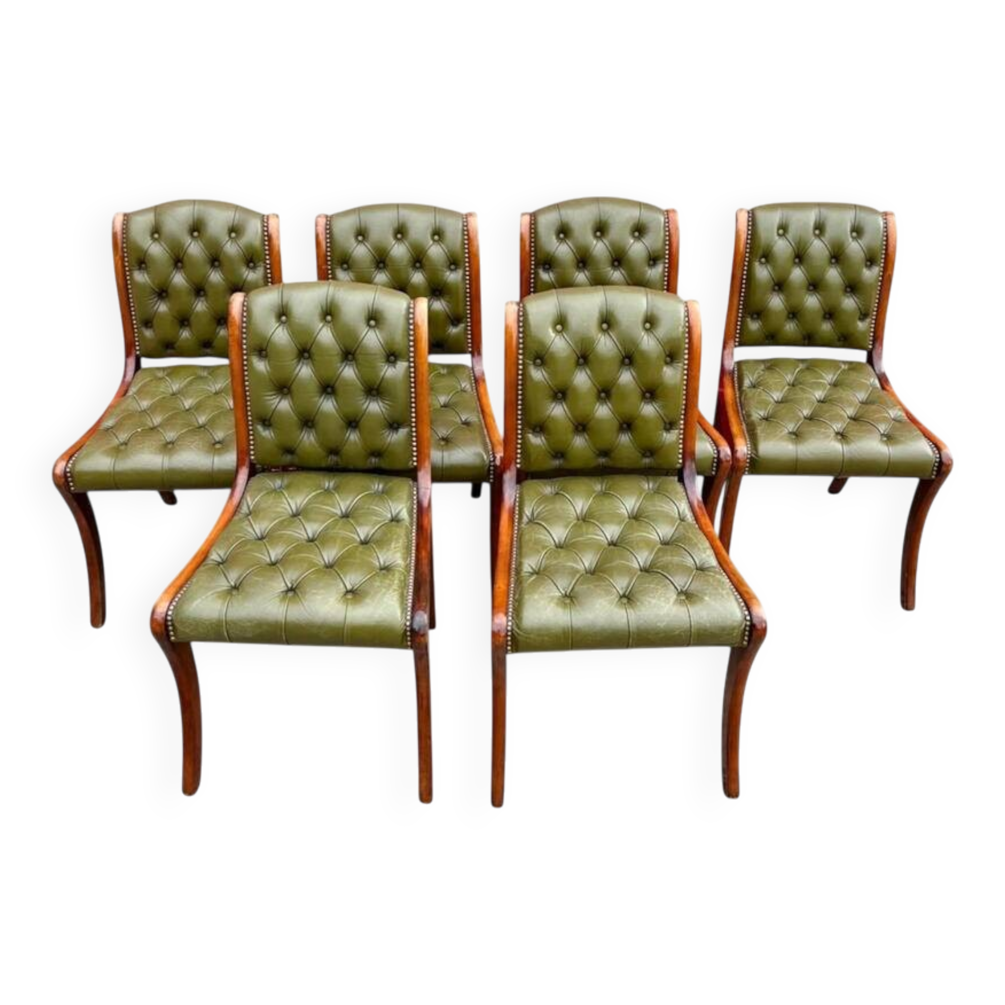 Suite de 6 chaises anglaises Cherterfield en cuir vert