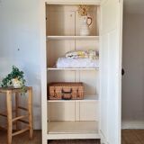 Antique Parisian bonnetière - Cream white - Panelled