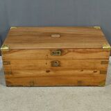 Marine trunk in camphor wood, India – Late 19th century