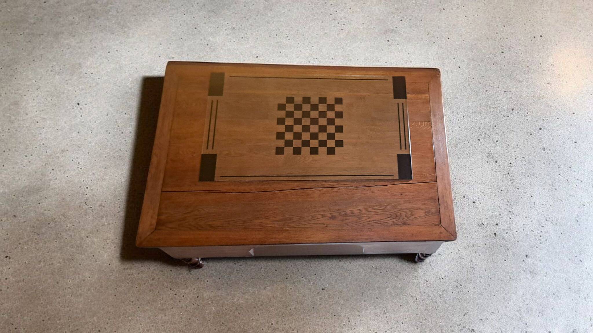 19th century Louis Philippe bureau plat in solid gilded oak