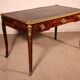 Bureau de style Louis XV en marqueterie - 19° siècle
