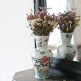 Vase chinois en porcelaine à décor d'un cerf