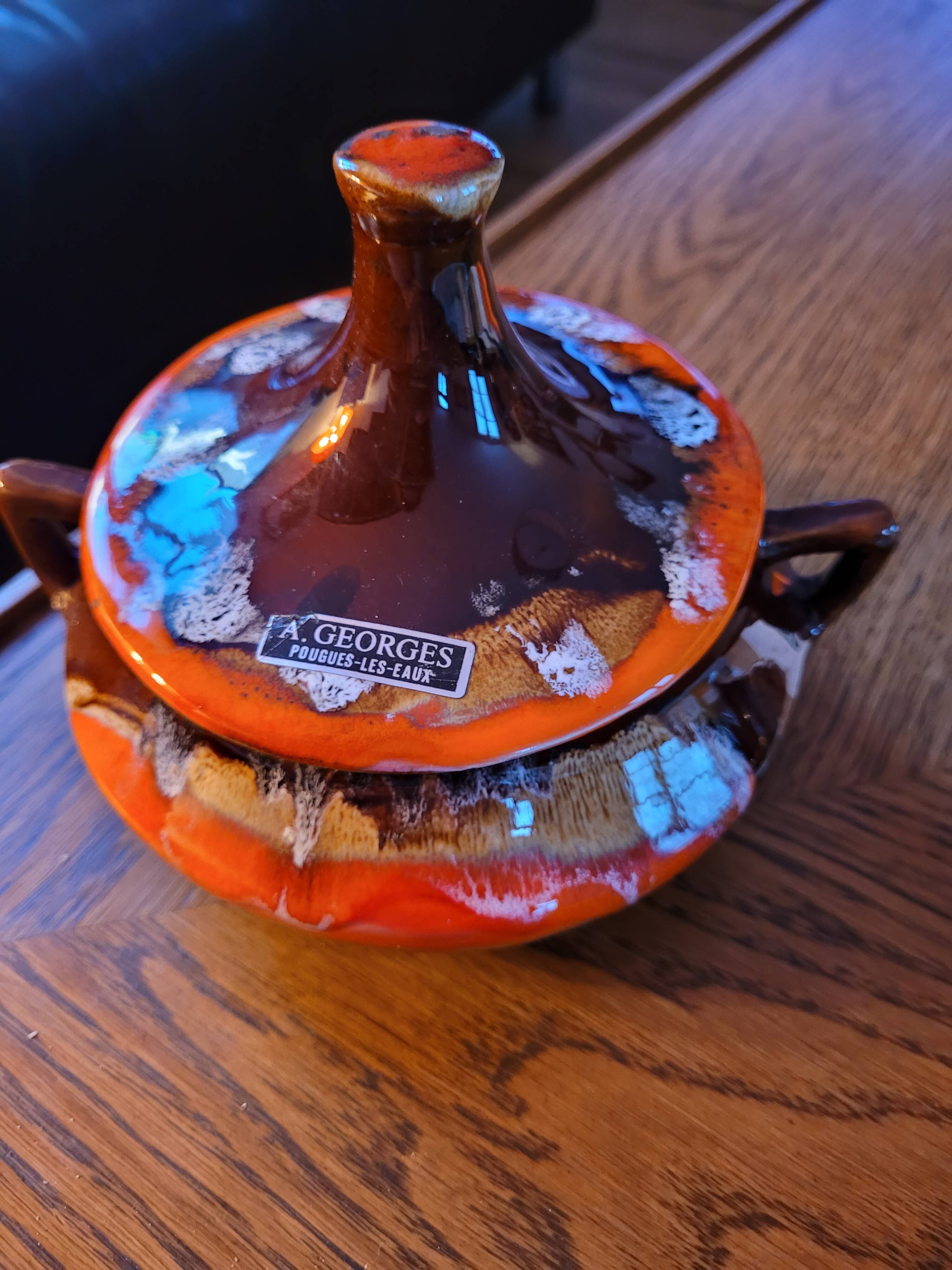 Bonbonnière vintage A.Georges Pougues les Eaux