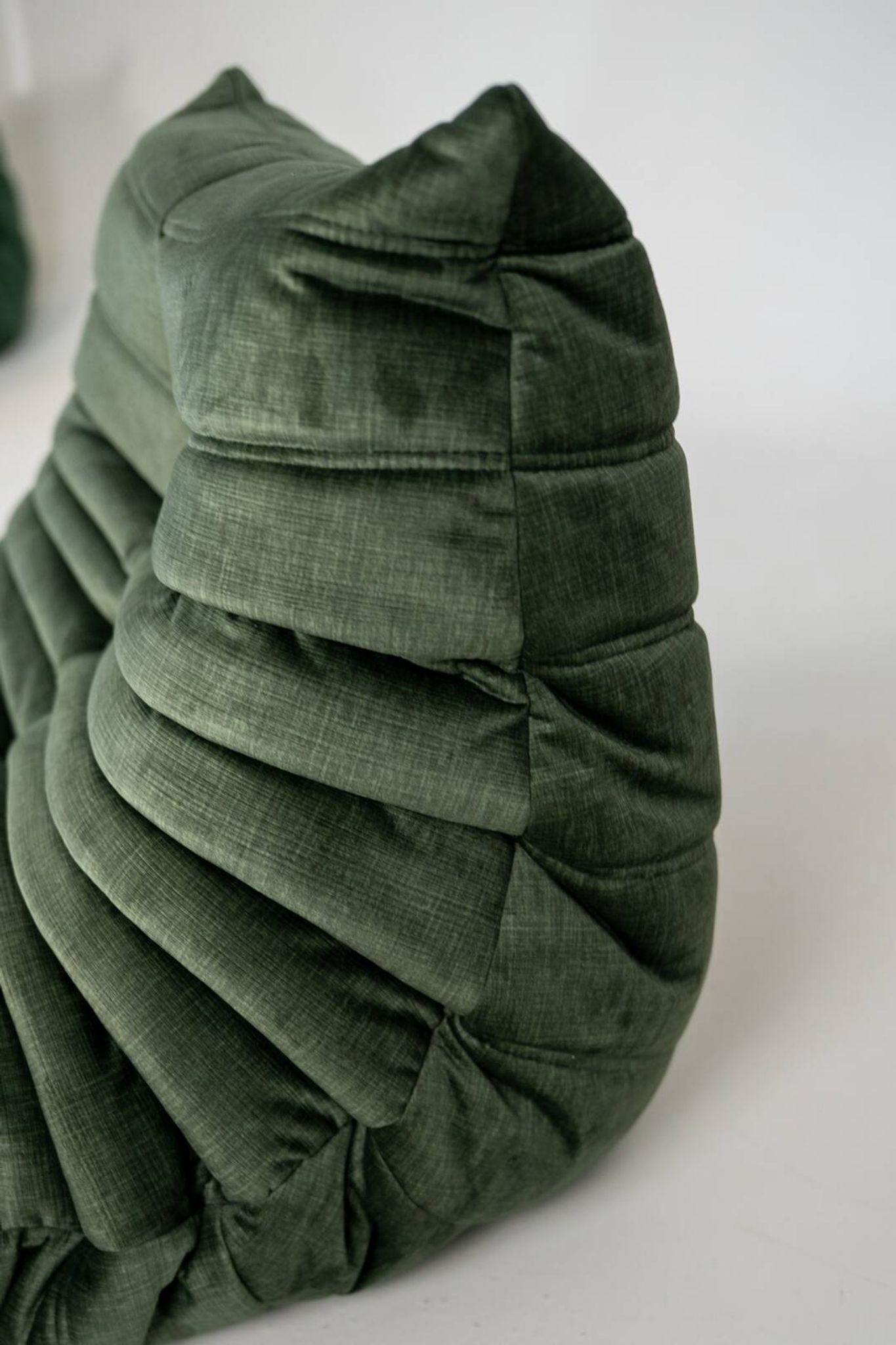 Togo set of armchair and pouf in moss velvet