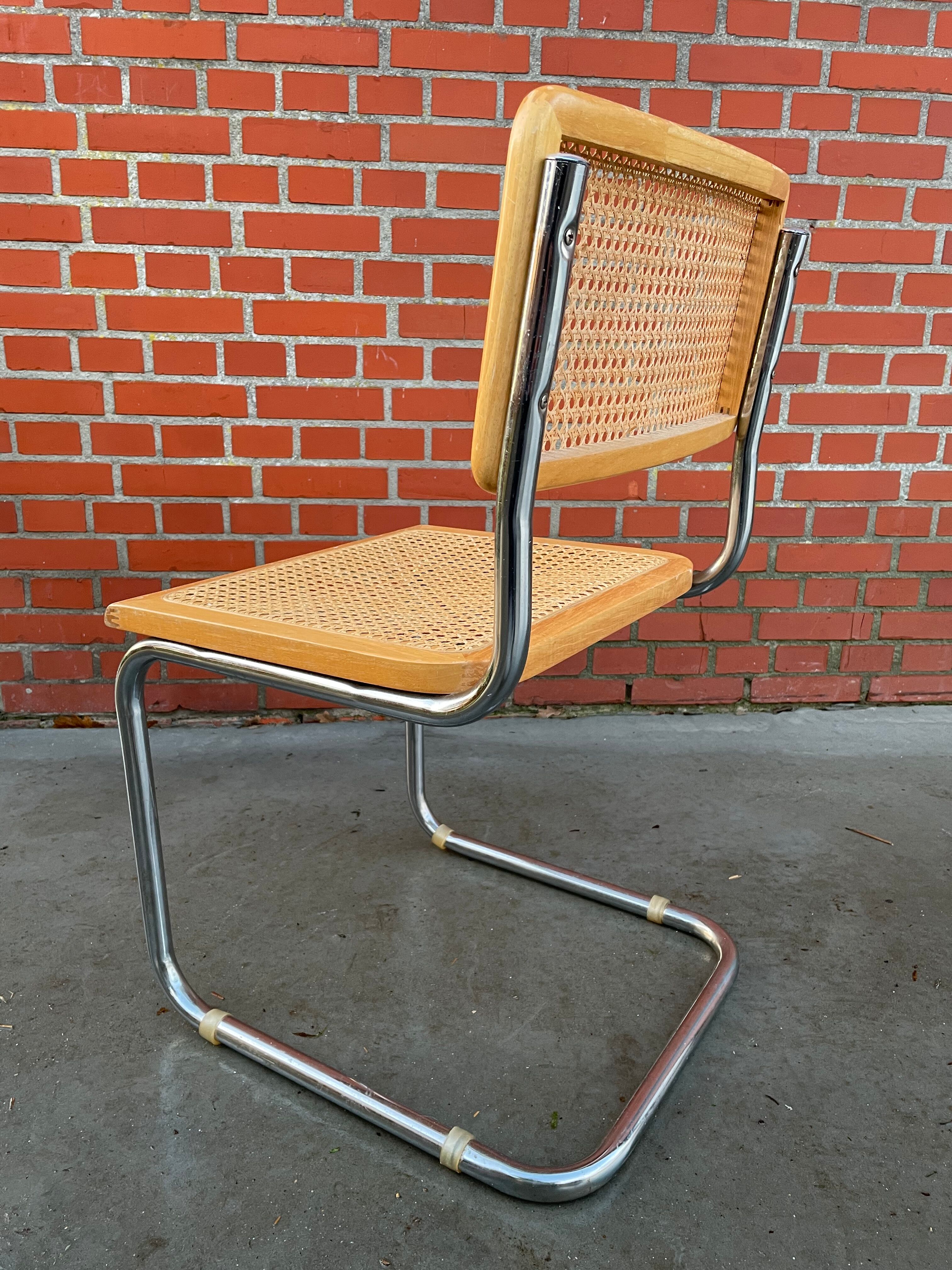 Cesca chair b32 model design Marcel Breuer