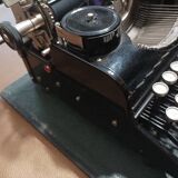 Olympia model Filia, typewriter 30s/40s Functional
