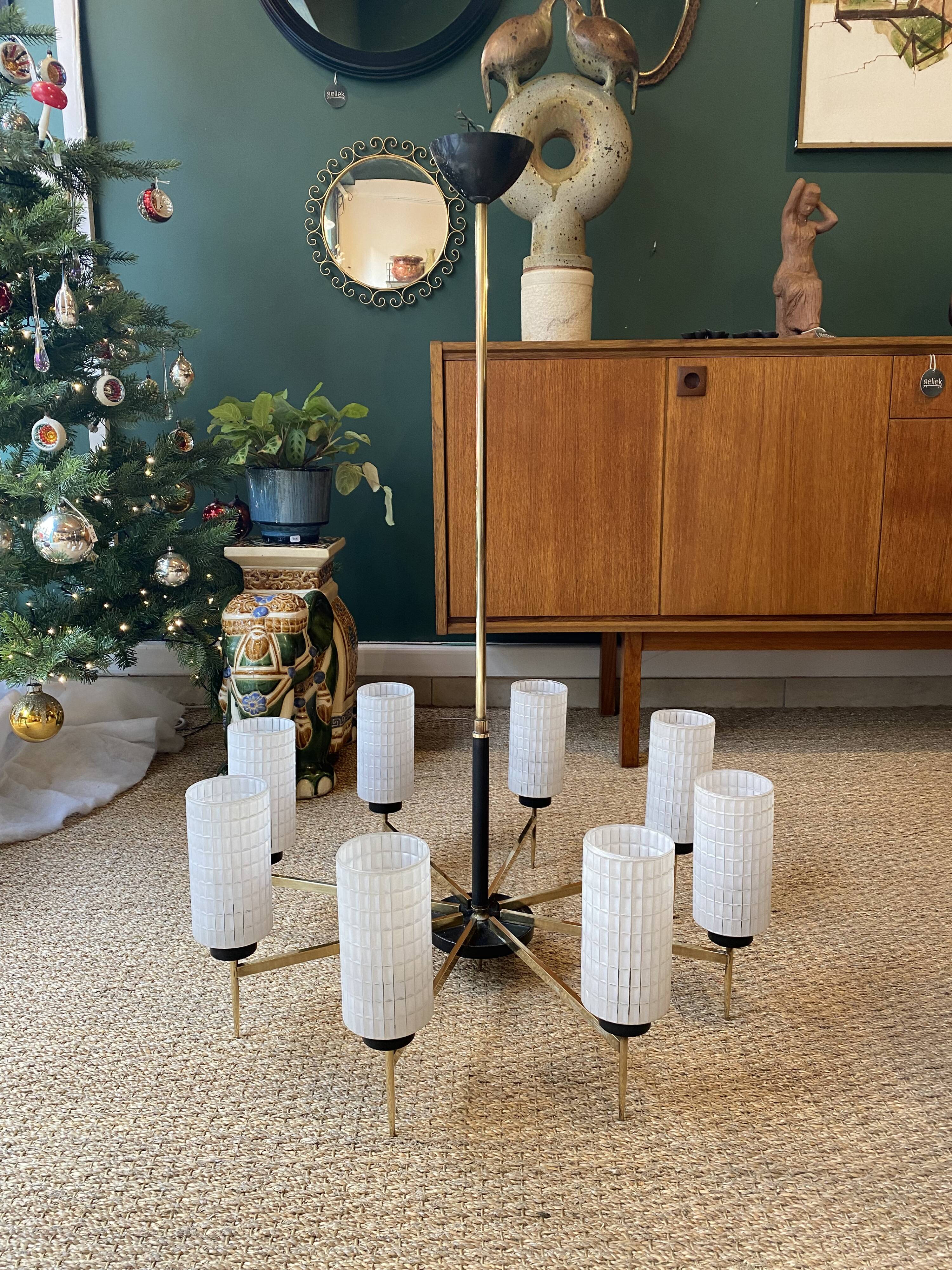 Lustre mid-century en laiton