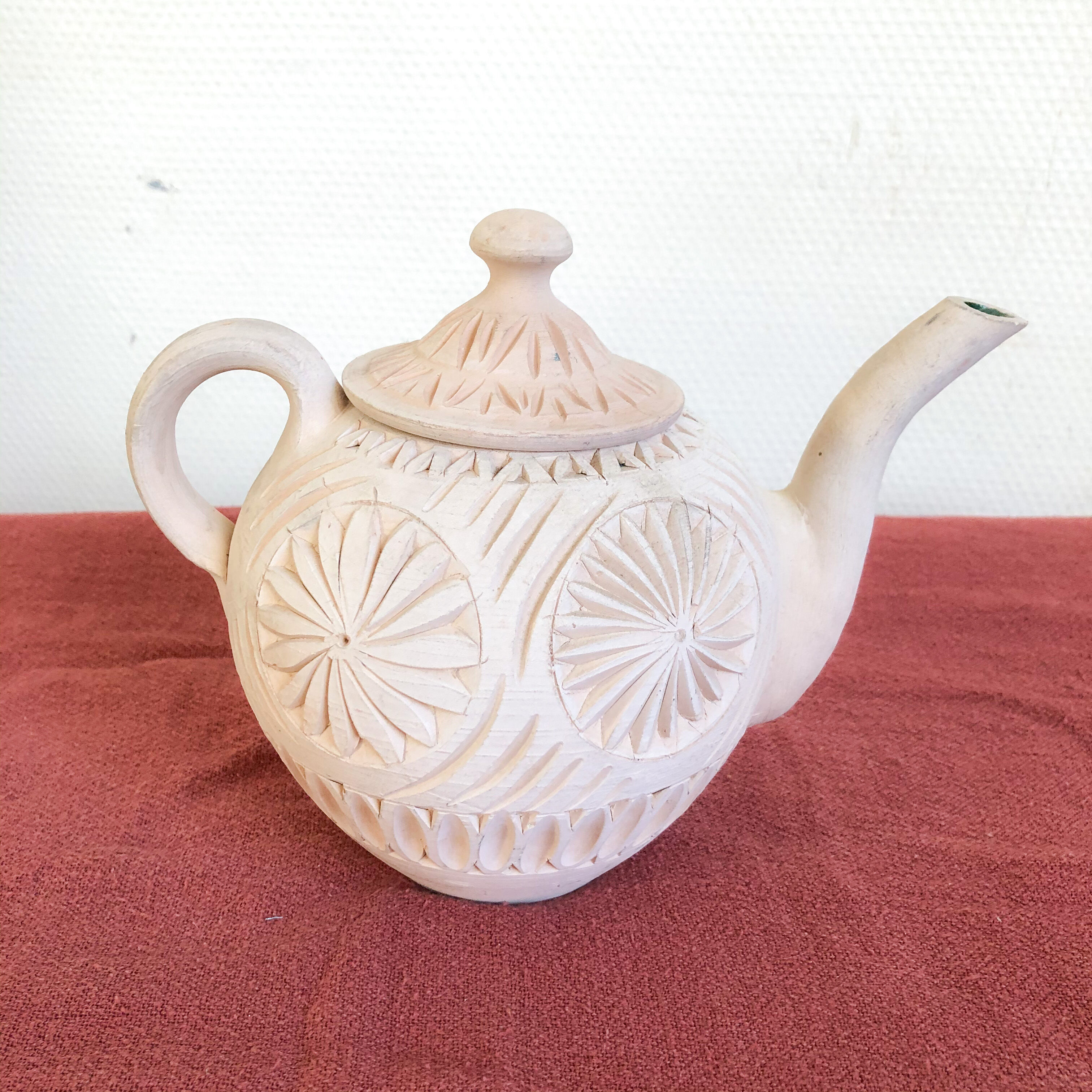 Oriental terracotta tea service