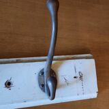 Wall coat rack with 5 hooks