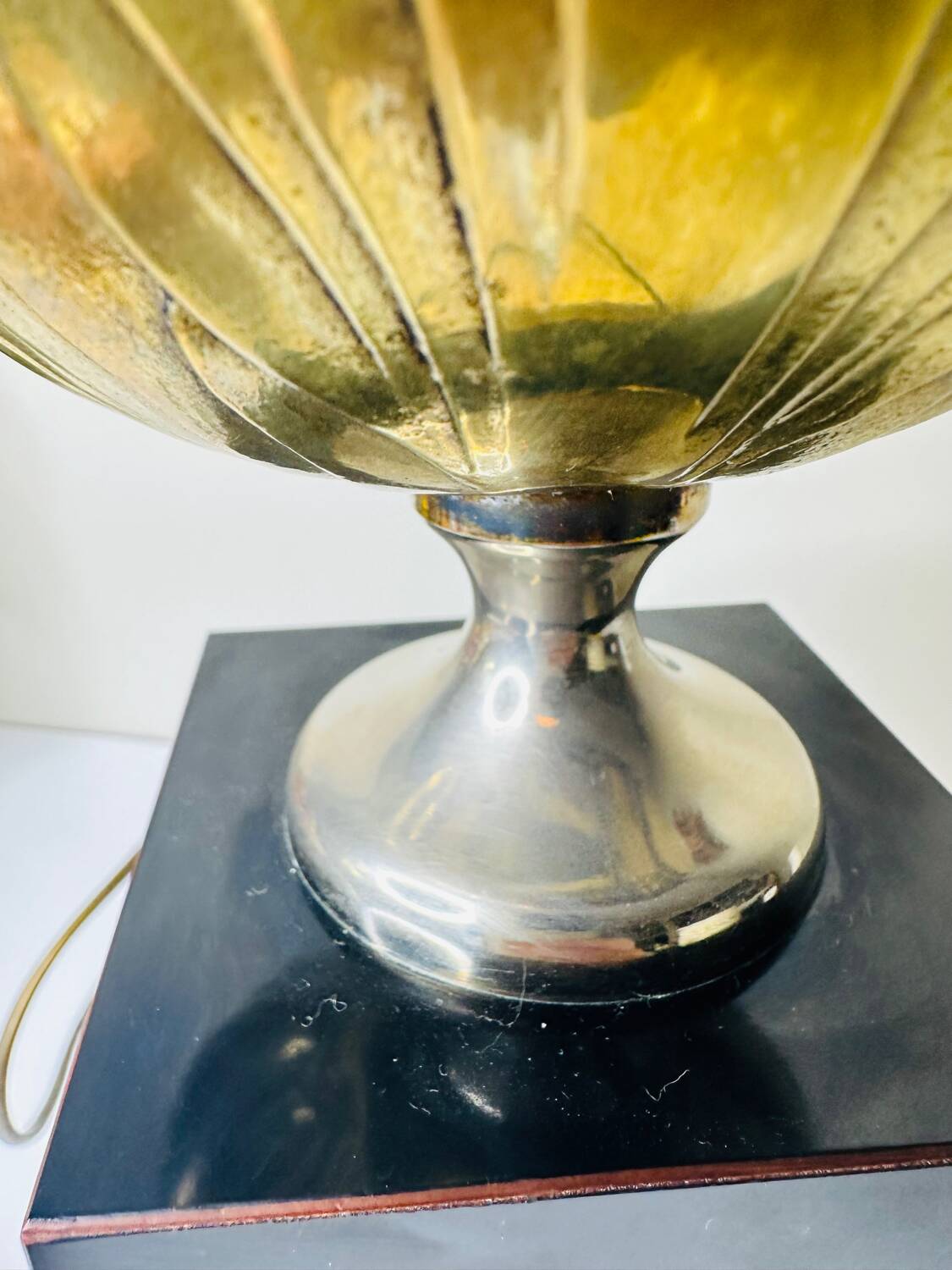 Vintage Lotus Flower Table Lamp