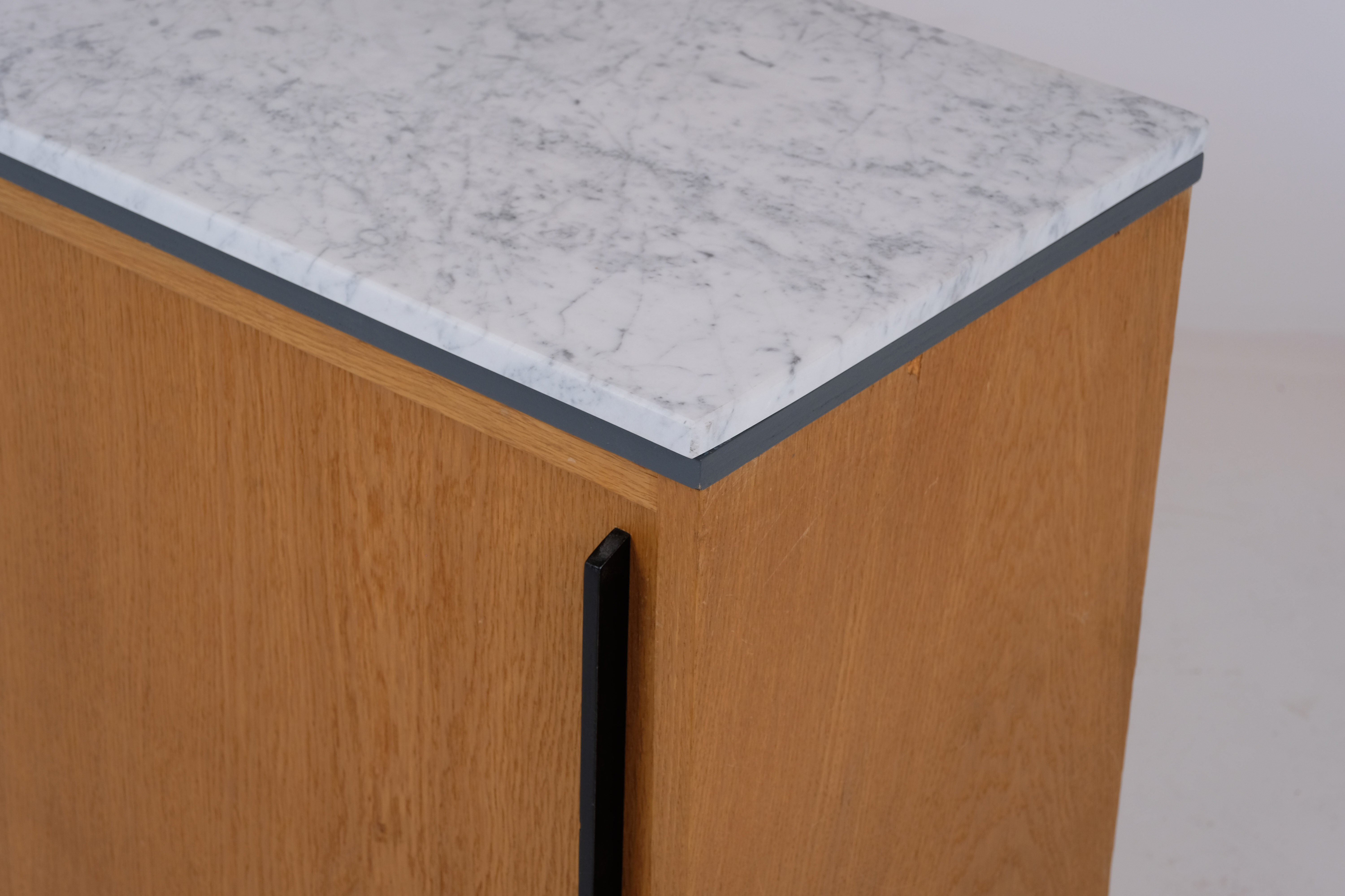 60s oak chest of drawers with marble tray