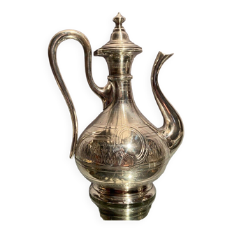 Théière cafetière en métal argenté guilloché Napoléon III