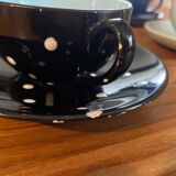 Set of 4 cups plus saucers